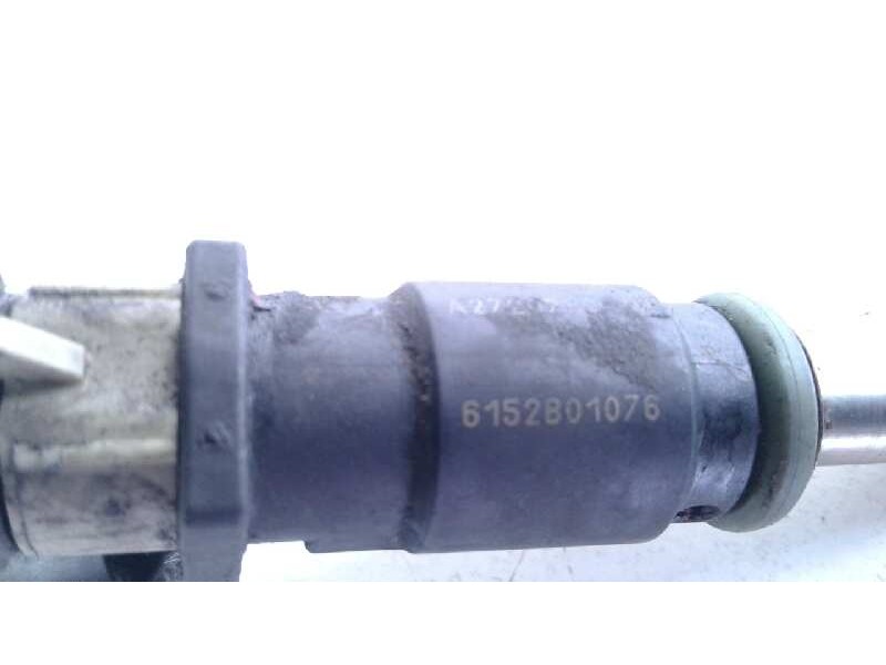 Recambio de inyector para mercedes clase c (w203) familiar c 230 t (203.252) referencia OEM IAM 6152B1076  