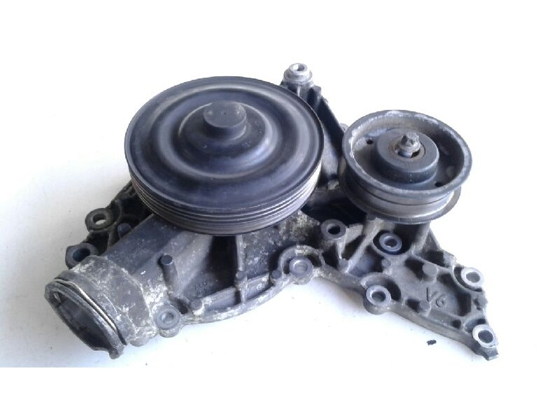 Recambio de bomba agua para mercedes clase c (w203) familiar c 230 t (203.252) referencia OEM IAM   