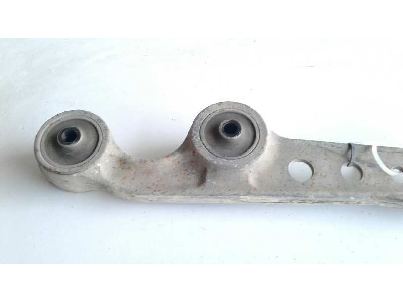 Recambio de tirante trasero izquierdo para land rover discovery td5 e referencia OEM IAM RGG10408024380  