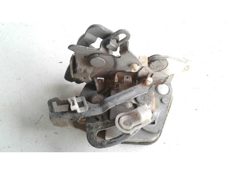 Recambio de cerradura puerta trasera izquierda para mitsubishi santamo (hyundai) santamo confort referencia OEM IAM   