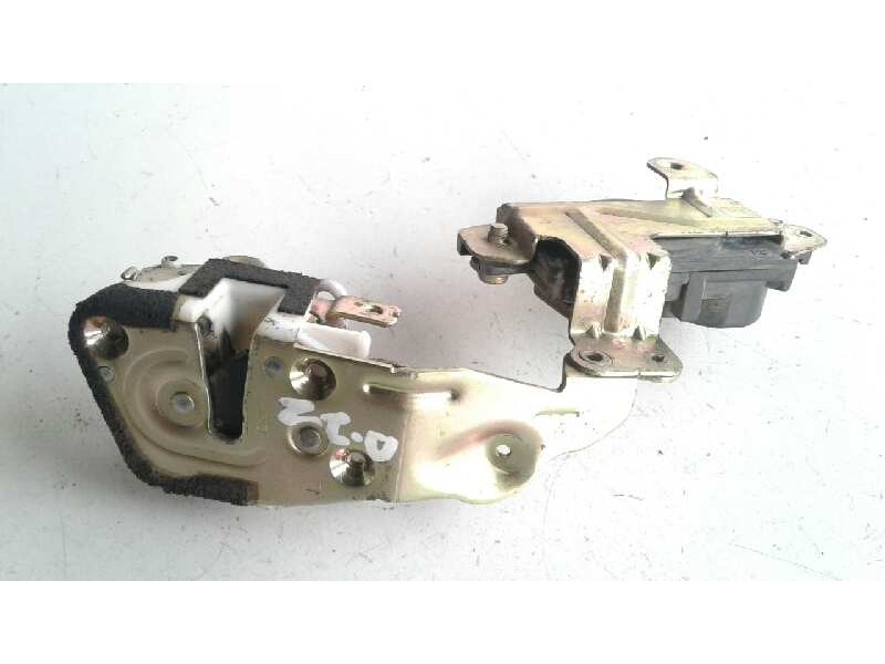 Recambio de cerradura puerta trasera izquierda para mitsubishi santamo (hyundai) santamo confort referencia OEM IAM   