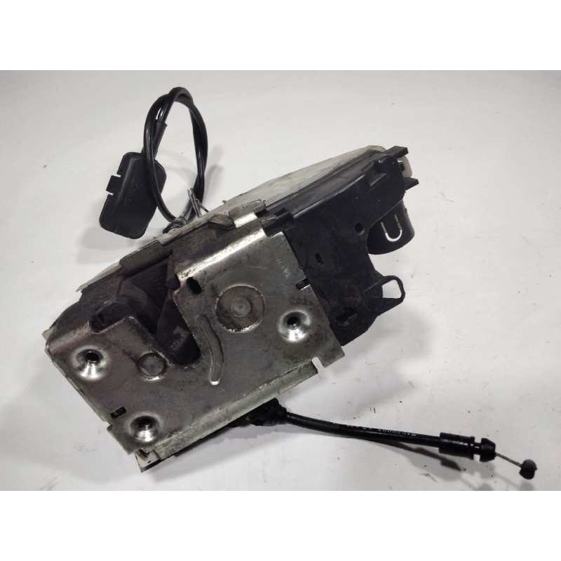 Recambio de cerradura puerta delantera derecha para renault megane ii berlina 5p confort dynamique referencia OEM IAM 027779  
