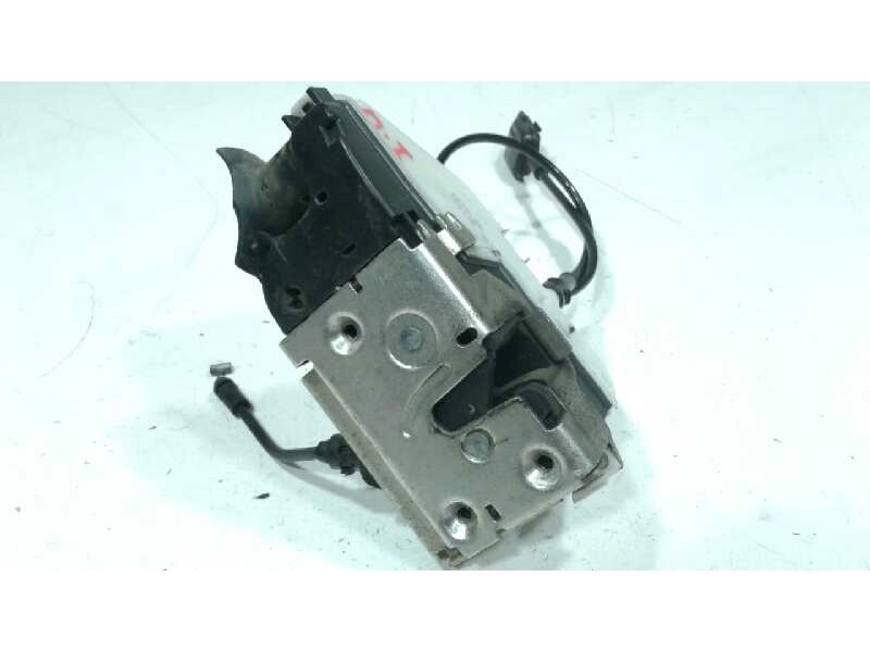 Recambio de cerradura puerta delantera izquierda para renault megane ii berlina 5p confort dynamique referencia OEM IAM 027776  