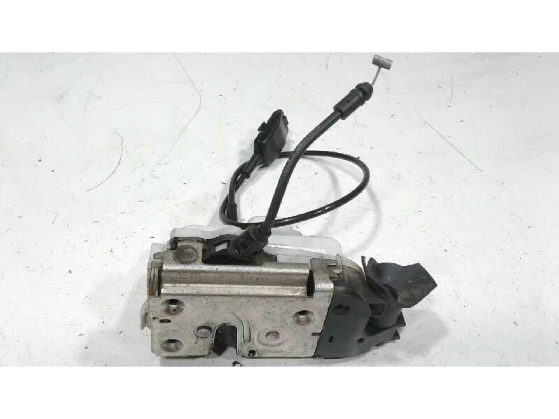 Recambio de cerradura puerta delantera izquierda para renault megane ii berlina 5p confort dynamique referencia OEM IAM 027776  