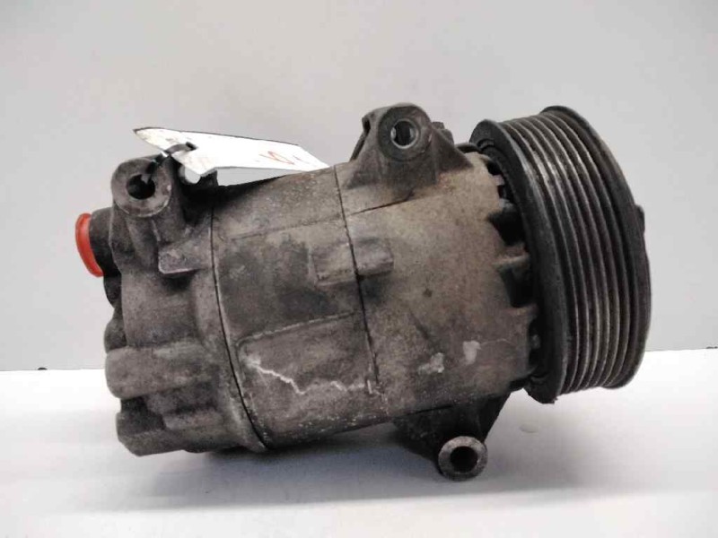 Recambio de compresor aire acondicionado para renault megane ii berlina 5p confort dynamique referencia OEM IAM 8200678499  