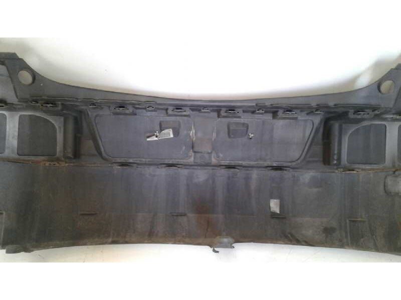Recambio de paragolpes trasero para renault megane ii berlina 5p confort dynamique referencia OEM IAM 8200490357  