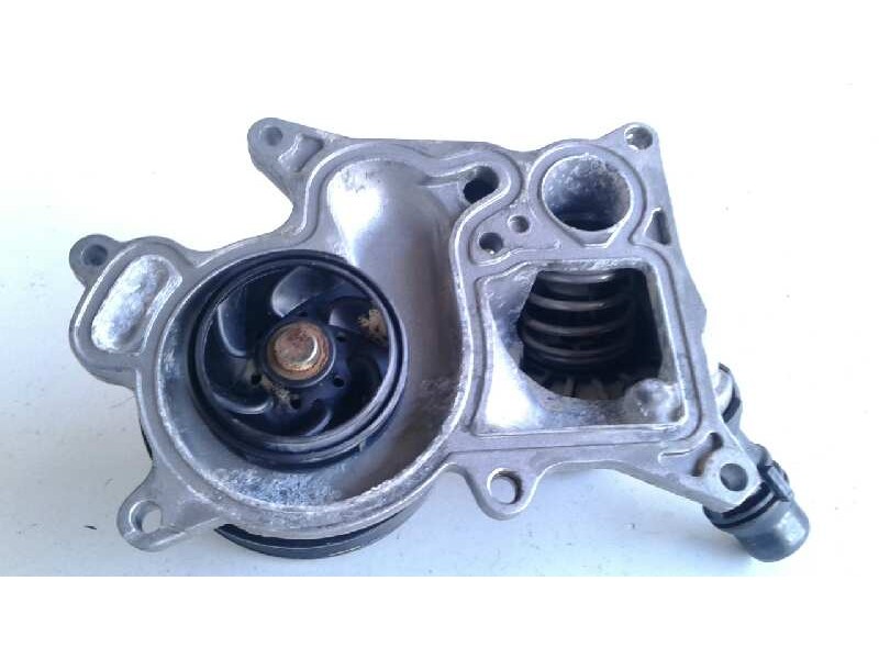 Recambio de bomba agua para bmw serie 1 lim. (f20) 116d referencia OEM IAM 781083302 041474011 