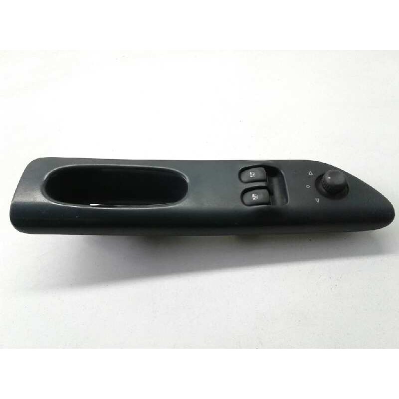 Recambio de mando elevalunas delantero izquierdo para renault laguna (b56) 1.9 dti rt referencia OEM IAM 7700417485  