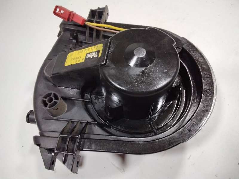 Recambio de motor calefaccion para volkswagen golf iii berlina (1h1) gti referencia OEM IAM 1H1820021  