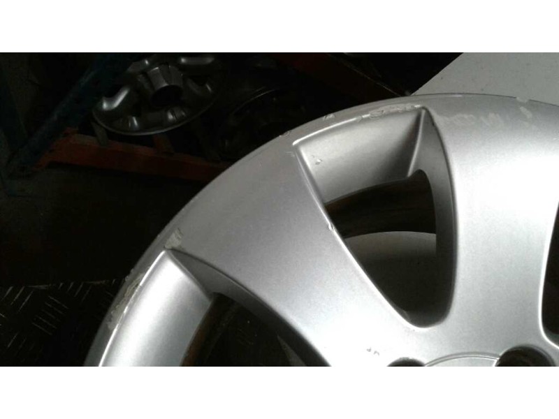 Recambio de llanta aluminio para skoda superb combi (3t5) active referencia OEM IAM 165TORNILLOS  