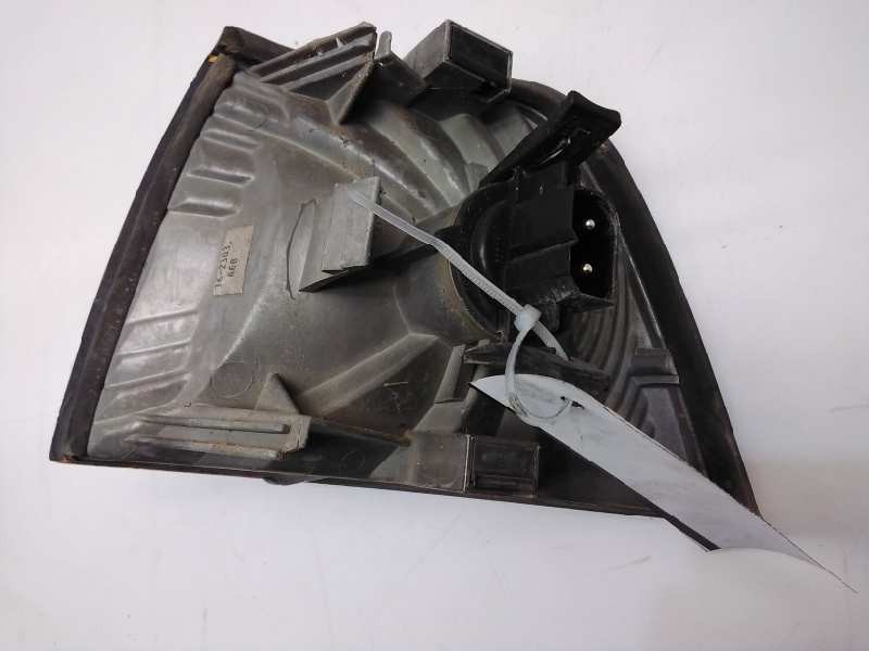 Recambio de piloto delantero derecho para bmw serie 3 berlina (e36) 320i referencia OEM IAM 63138353278  