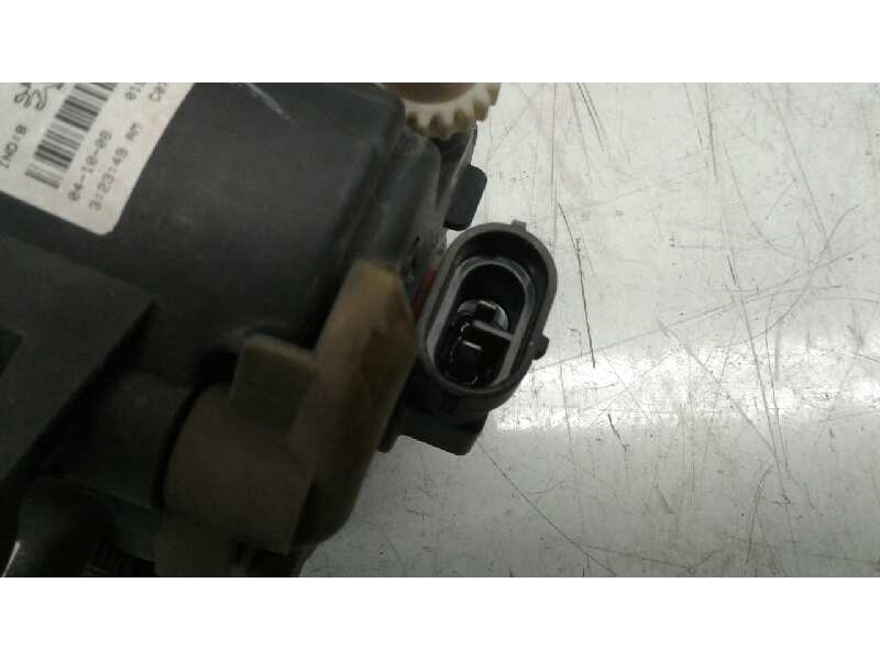 Recambio de faro antiniebla izquierdo para citroen c4 berlina cool referencia OEM IAM   