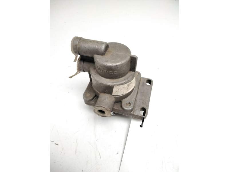 Recambio de valvula aire para iveco eurocargo referencia OEM IAM 4733020000  VALVULA CARGA/DESCARGA