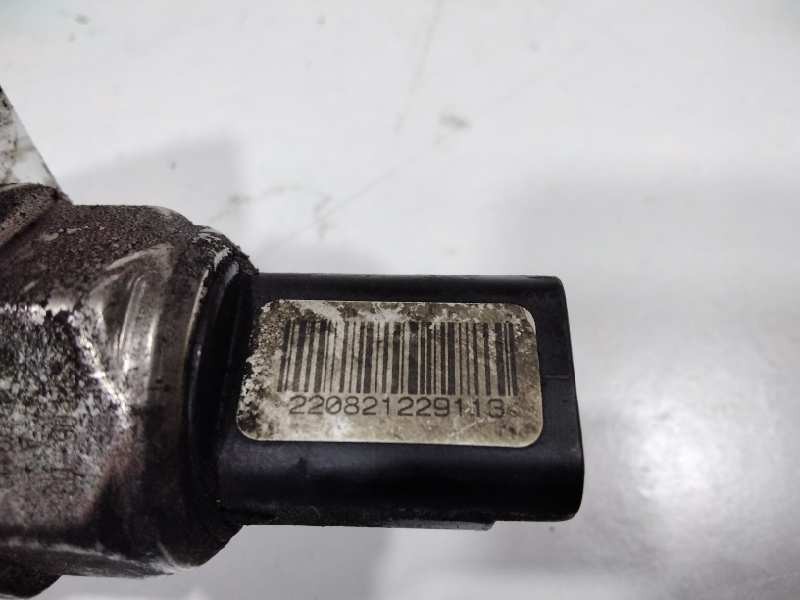 Recambio de rampa inyectora para citroen c4 berlina cool referencia OEM IAM 9654592680  