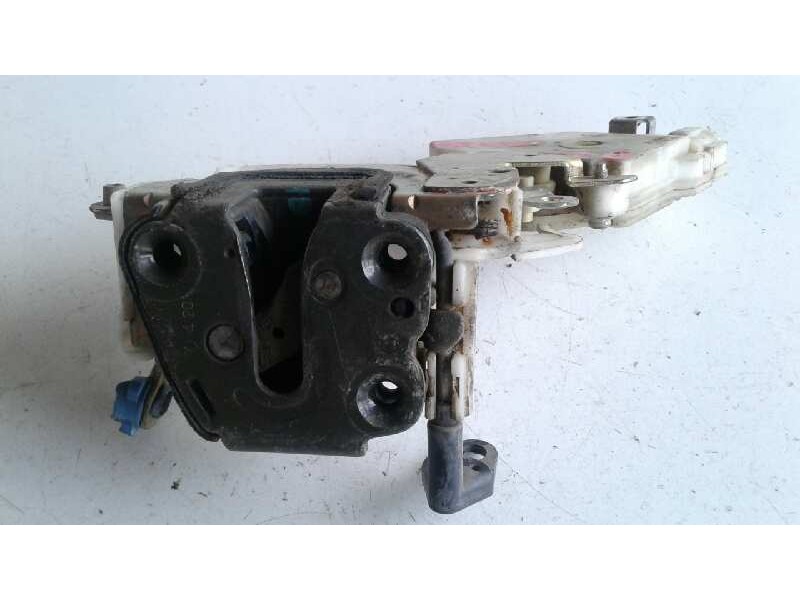 Recambio de cerradura puerta delantera izquierda para nissan almera (n16/e) acenta referencia OEM IAM 8055389918L  