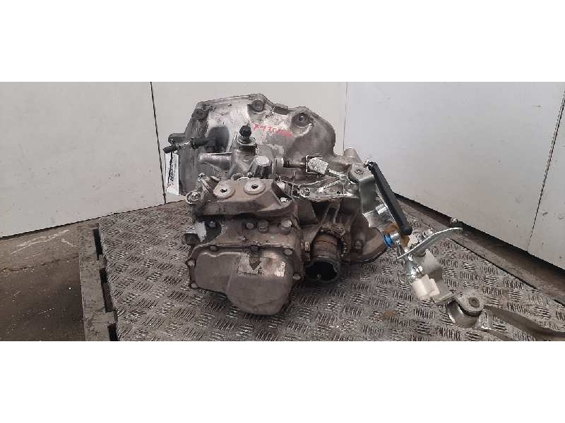 Recambio de caja cambios para opel corsa c club referencia OEM IAM F13C394  