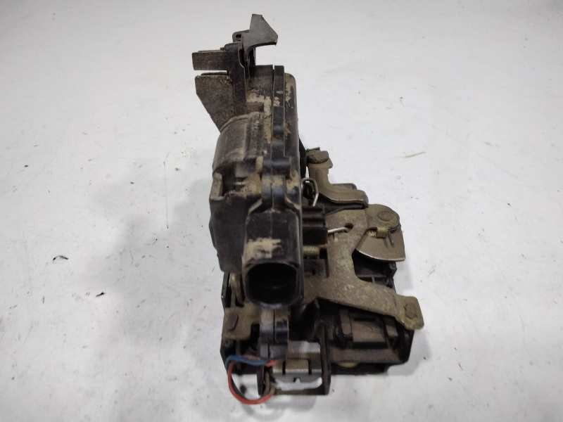 Recambio de cerradura puerta trasera derecha para mazda 6 berlina (gg) 2.0 crtd 136 active (5-ptas.) referencia OEM IAM GJ6A7231