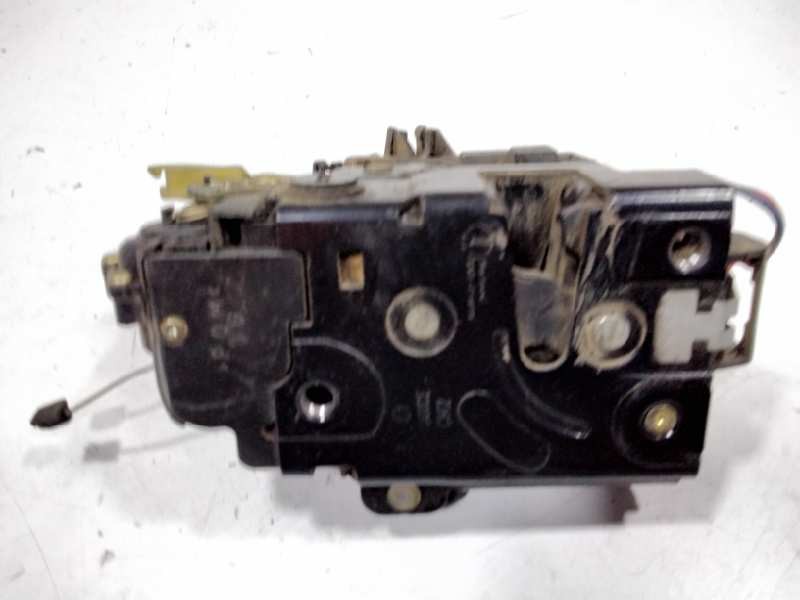 Recambio de cerradura puerta trasera derecha para mazda 6 berlina (gg) 2.0 crtd 136 active (5-ptas.) referencia OEM IAM GJ6A7231