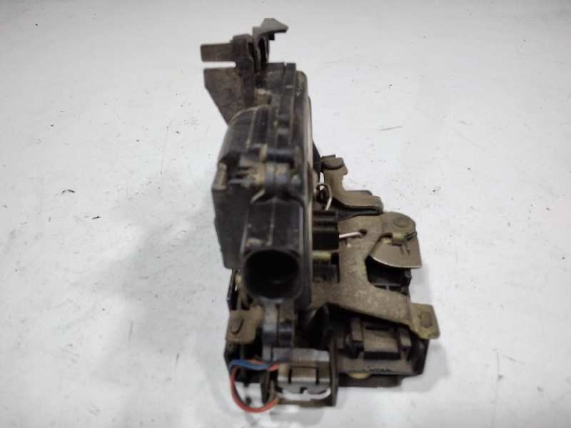 Recambio de cerradura puerta trasera derecha para mazda 6 berlina (gg) 2.0 crtd 136 active (5-ptas.) referencia OEM IAM GJ6A7231