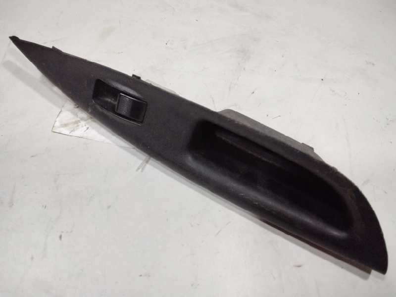 Recambio de mando elevalunas trasero derecho para mazda 6 berlina (gg) 2.0 crtd 136 active (5-ptas.) referencia OEM IAM GP9G6638