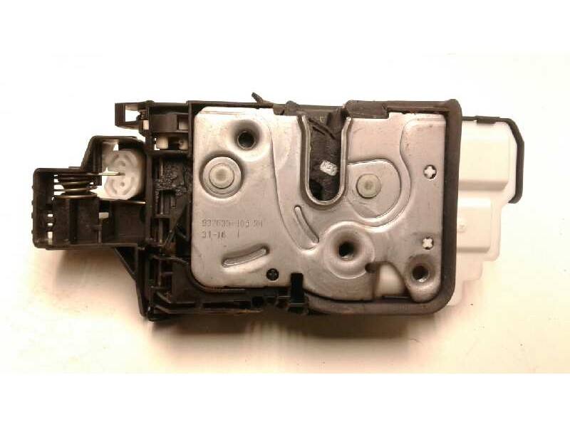 Recambio de cerradura puerta trasera derecha para volvo v40 2.0 diesel cat referencia OEM IAM   