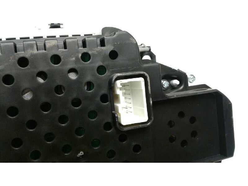 Recambio de cuadro instrumentos para volvo v40 2.0 diesel cat referencia OEM IAM 31433515  