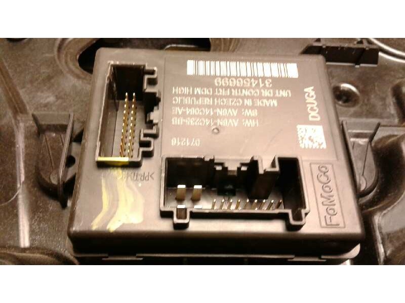 Recambio de elevalunas delantero izquierdo para volvo v40 2.0 diesel cat referencia OEM IAM 31456699  