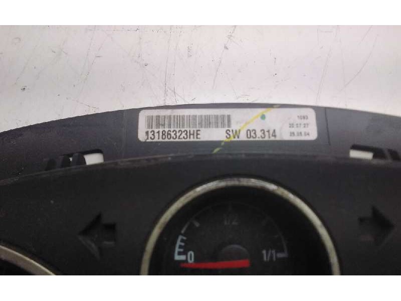 Recambio de cuadro instrumentos para opel astra h berlina elegance referencia OEM IAM 13186323HE  