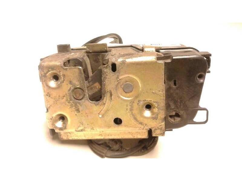 Recambio de cerradura puerta trasera derecha para renault scenic ii confort dynamique referencia OEM IAM 8200119332  