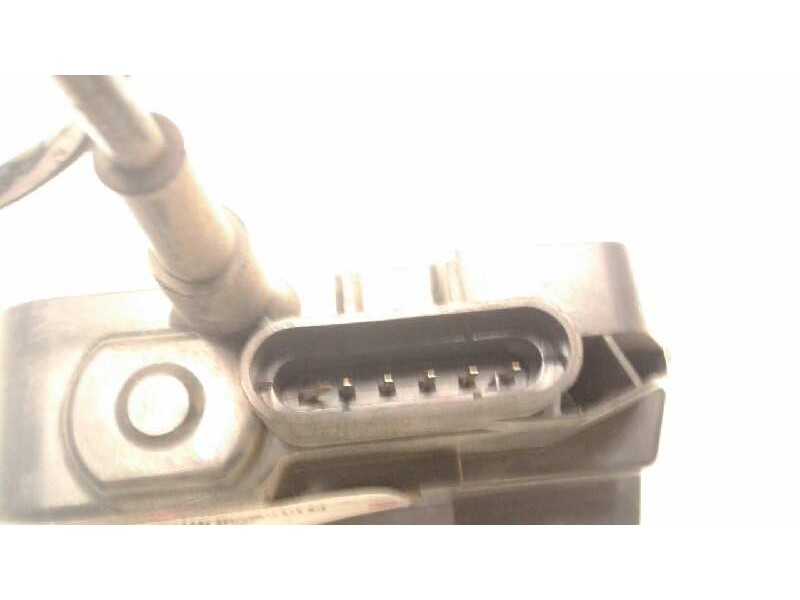 Recambio de cerradura puerta trasera izquierda para renault scenic ii confort dynamique referencia OEM IAM 8200119333  