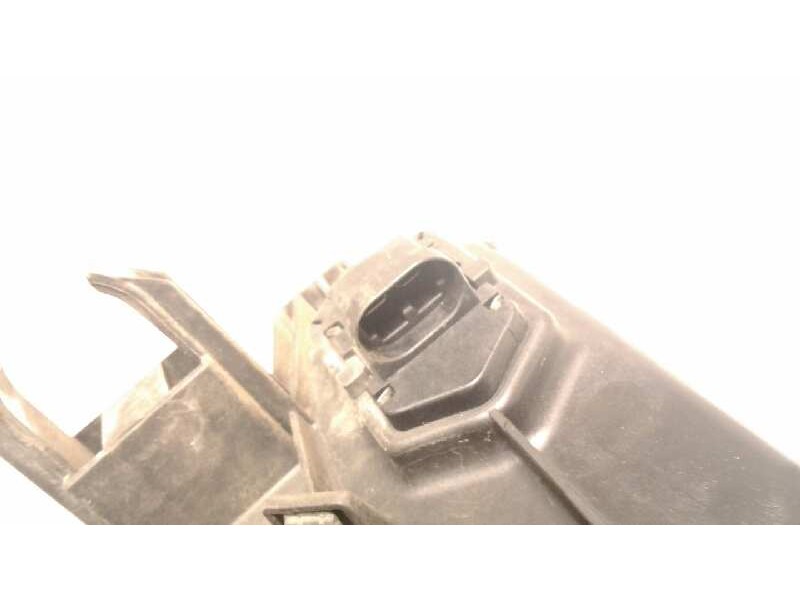 Recambio de electroventilador para renault scenic ii confort dynamique referencia OEM IAM 8200151465  