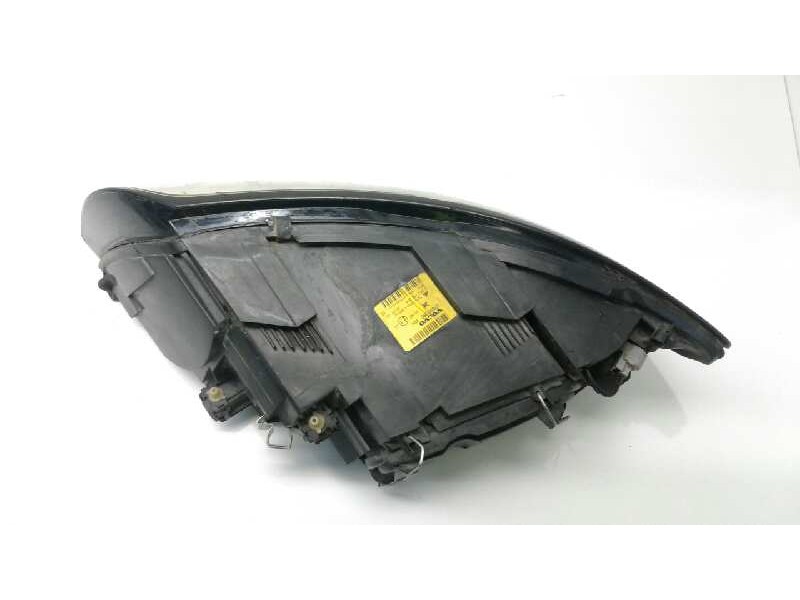 Recambio de faro derecho para volvo v50 familiar 2.0 d momentum referencia OEM IAM 31335222  