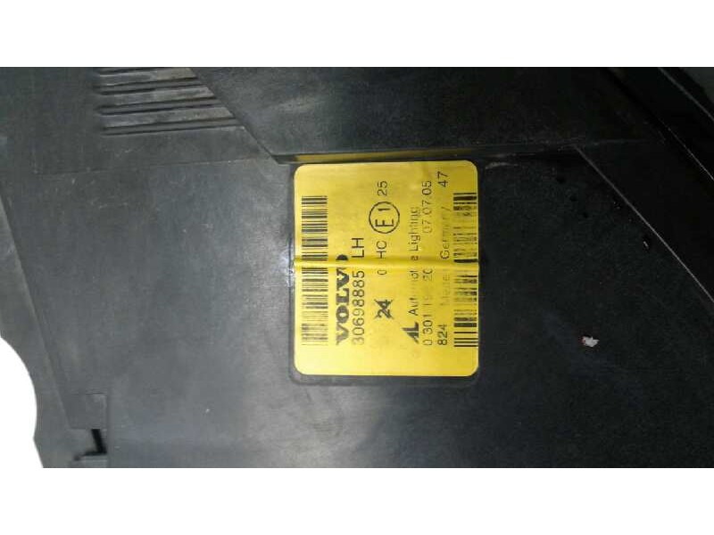 Recambio de faro izquierdo para volvo v50 familiar 2.0 d momentum referencia OEM IAM 31335221  