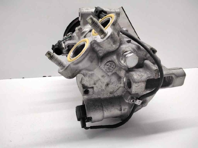 Recambio de compresor aire acondicionado para volvo v40 2.0 diesel cat referencia OEM IAM 022564126B4 P31469966 