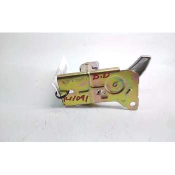 Recambio de maneta interior delantera derecha para kia sorento 2.5 crdi active referencia OEM IAM 826203E011  