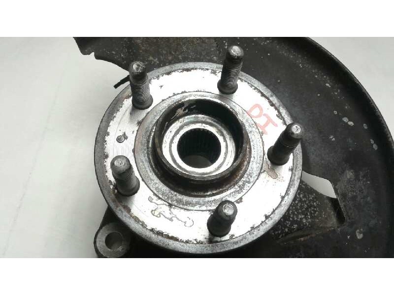 Recambio de mangueta delantera izquierda para opel insignia berlina sport 4x4 referencia OEM IAM   