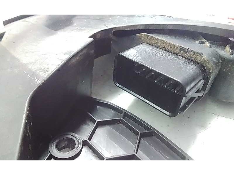 Recambio de cerradura puerta trasera izquierda para volvo v50 familiar 2.4 kinetic referencia OEM IAM LH30699111  