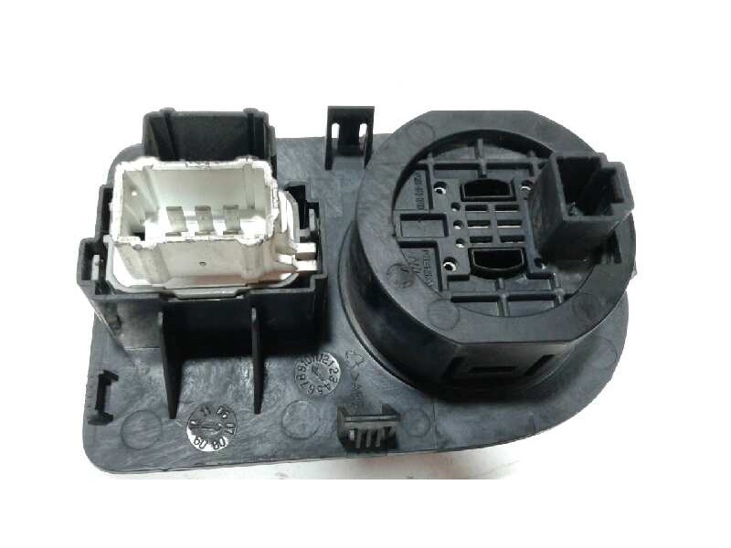 Recambio de mando multifuncion para nissan qashqai (j10) 2.0 16v cat referencia OEM IAM   