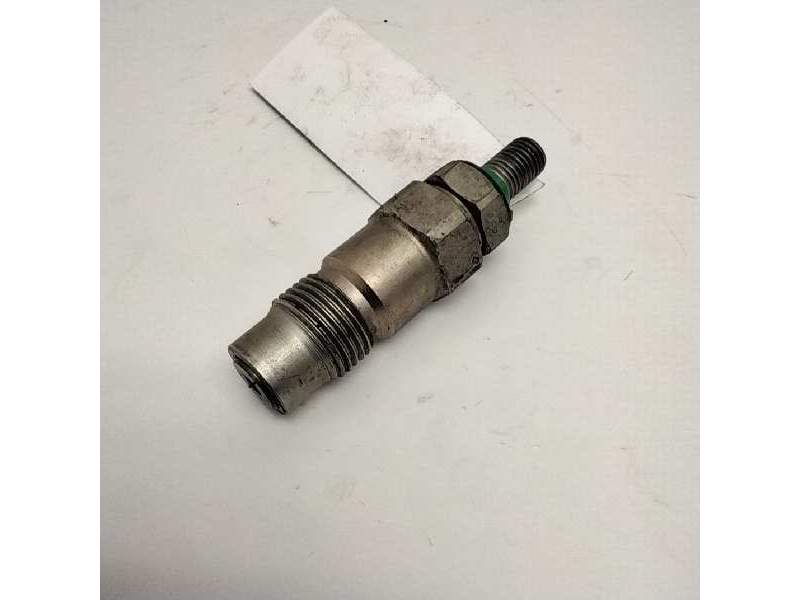 Recambio de inyector para nissan almera (n15) 2.0 diesel referencia OEM IAM   110419