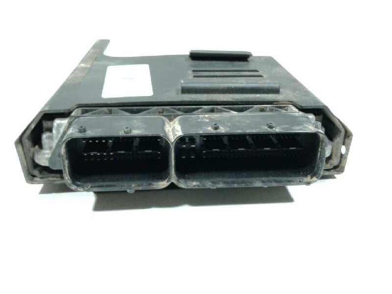 Recambio de centralita motor uce para opel insignia berlina sport 4x4 referencia OEM IAM   