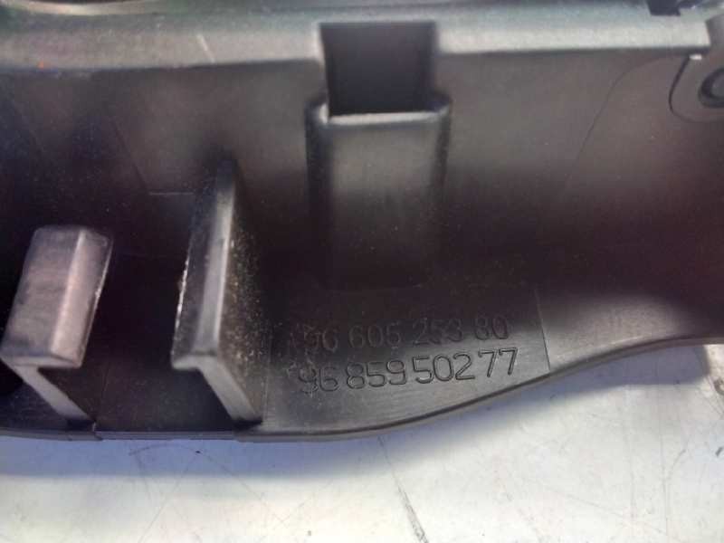 Recambio de maneta interior delantera derecha para peugeot 308 confort referencia OEM IAM 9685950277  
