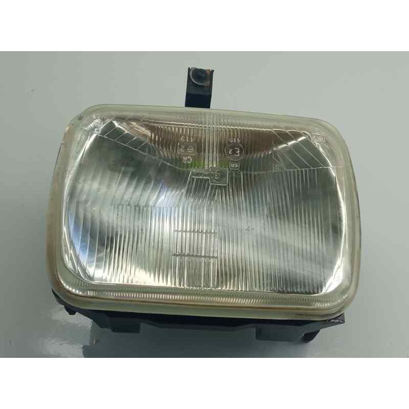 Recambio de faro derecho para renault rapid/express (f40) 1.4 básico familiar cat (f407) referencia OEM IAM 7701031920  