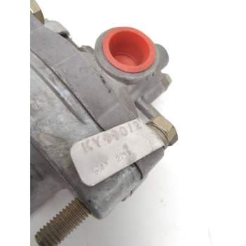 Recambio de valvula aire para iveco eurocargo 150 e 18 referencia OEM IAM KY990/2  