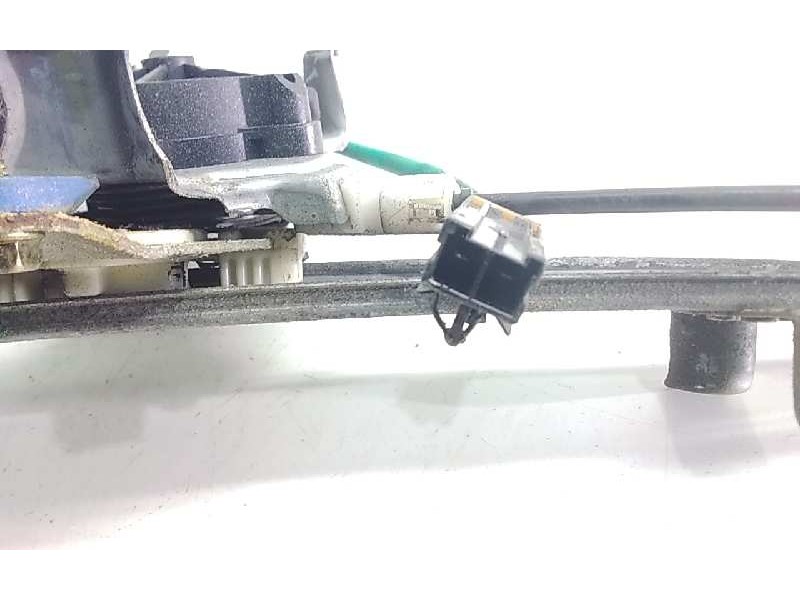 Recambio de elevalunas delantero izquierdo para nissan almera tino (v10m) básico referencia OEM IAM 400601T4  