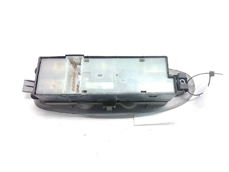 Recambio de mando elevalunas delantero izquierdo para nissan almera tino (v10m) básico referencia OEM IAM 25401BU861 80961BU400 