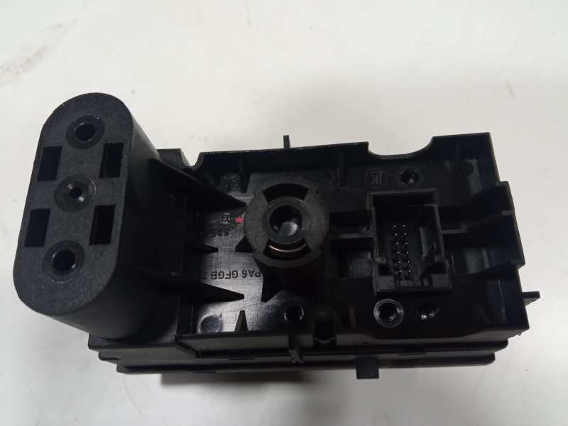 Recambio de mando luces para opel vectra c berlina gts referencia OEM IAM 13178318  