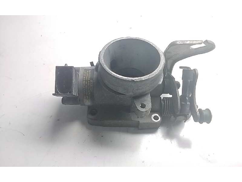 Recambio de cuerpo de mariposa para ford puma (cce) 1.4 referencia OEM IAM 1052402  