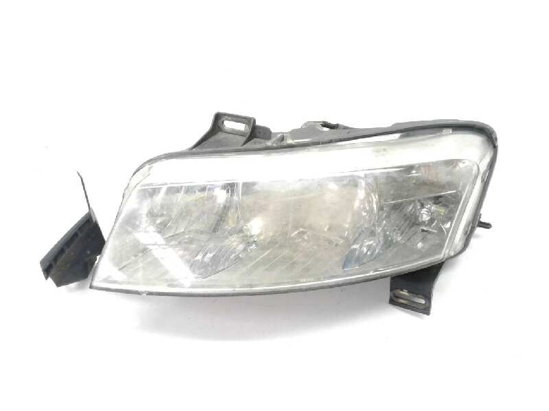 Recambio de faro izquierdo para fiat stilo (192) 1.9 jtd 115 referencia OEM IAM 467588460L  