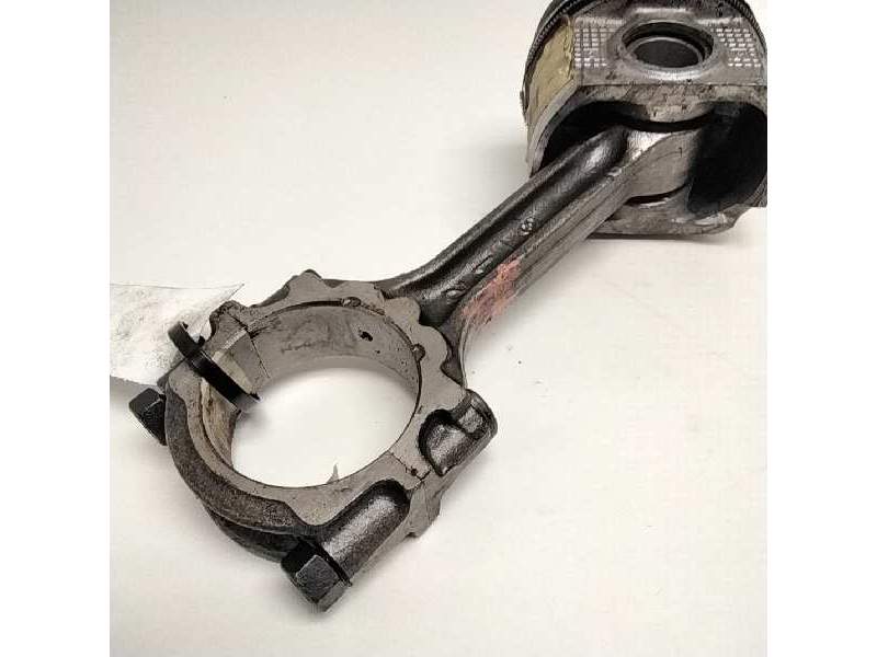 Recambio de biela para nissan almera tino (v10m) 2.2 16v turbodiesel cat referencia OEM IAM   110421