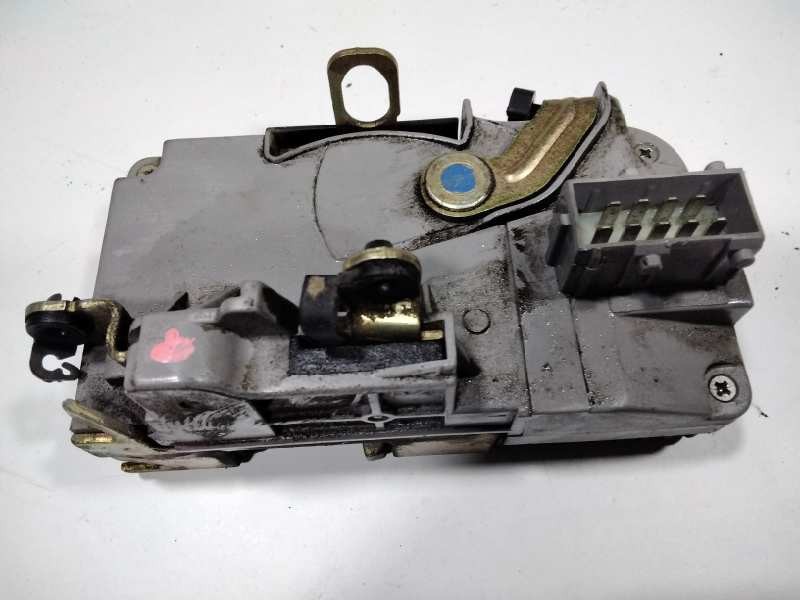 Recambio de cerradura puerta delantera derecha para peugeot 206 berlina xn referencia OEM IAM   